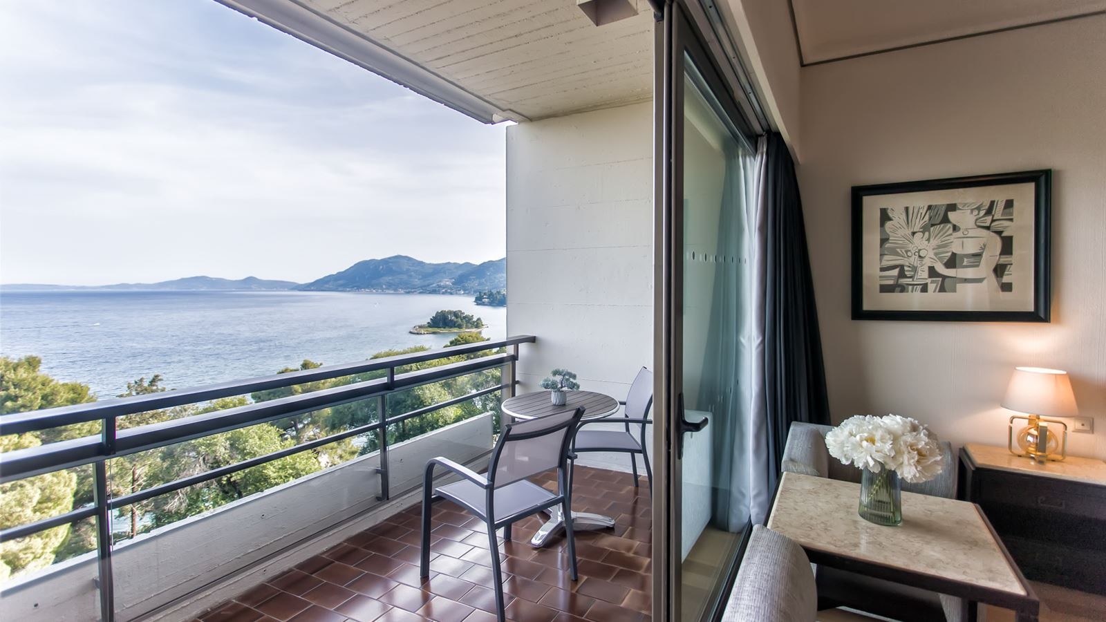 rooms-superior-twin-sea-view
