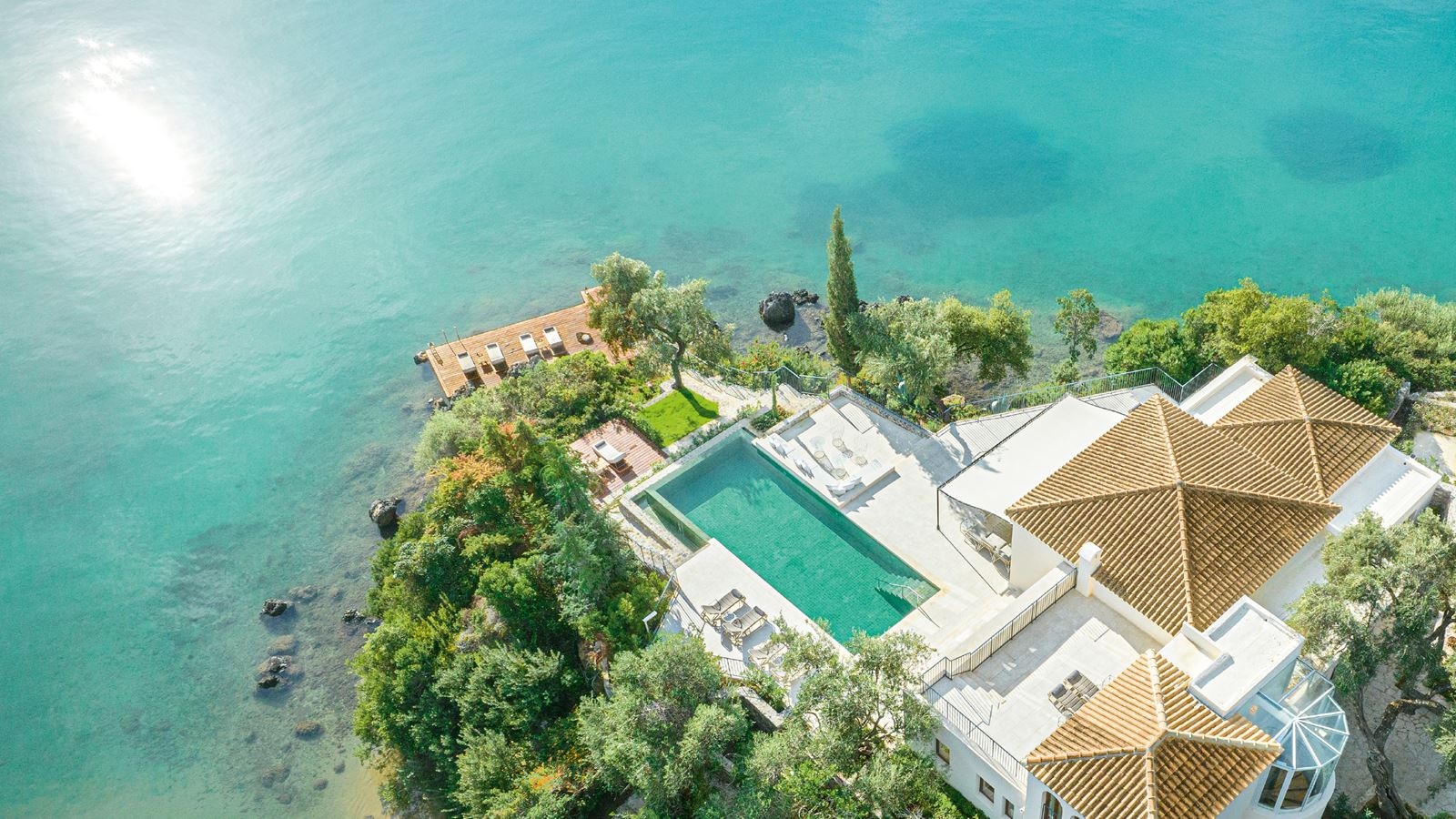 rooms-palazzo-imperiale-on-private-peninsula-4-bedroom