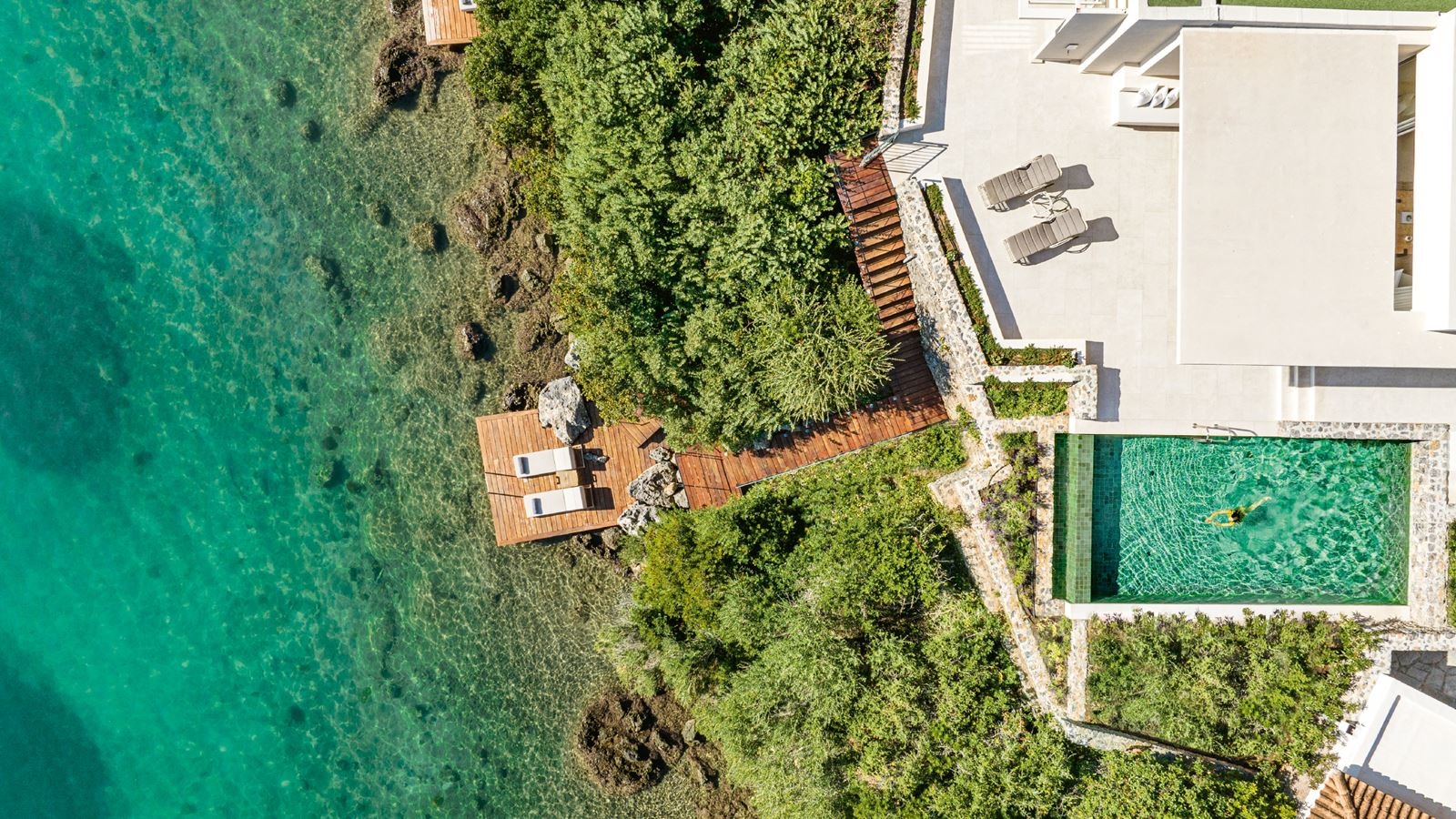 rooms-2bedroom-villa-waterfront-private-pool