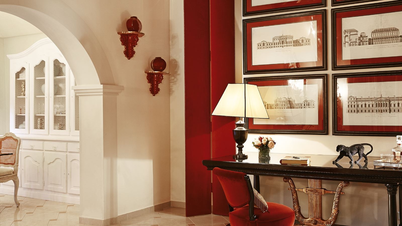 rooms-palazzo-sissy-private-pool-on-the-rocs