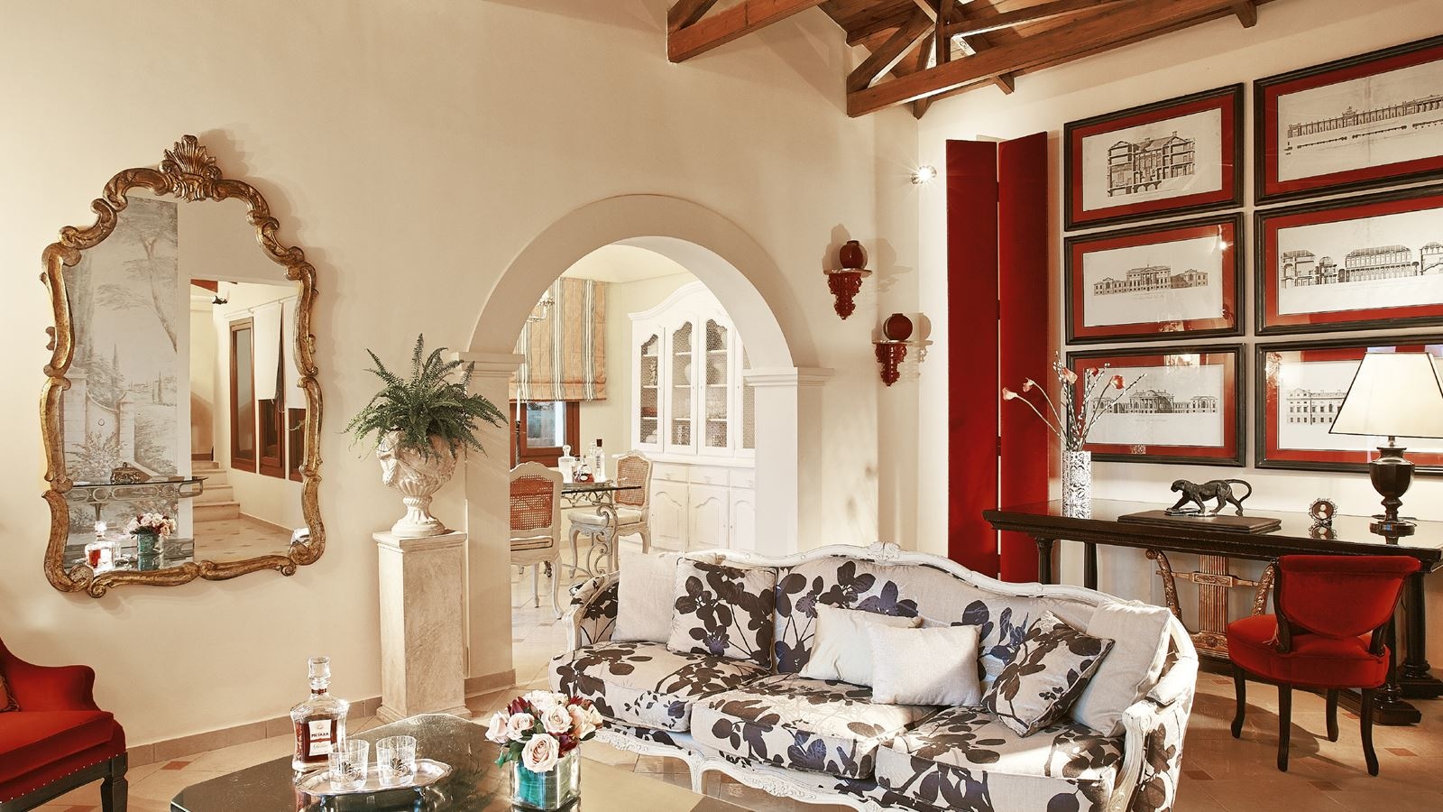 rooms-palazzo-sissy-private-pool-on-the-rocs