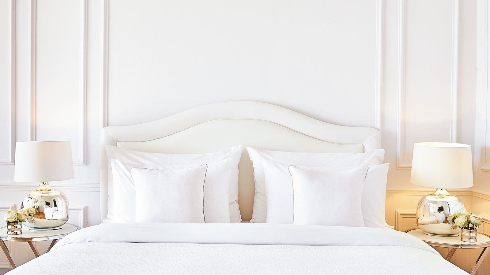 rooms-family-bungalow-open-plan-sharing-pool-1st-floor