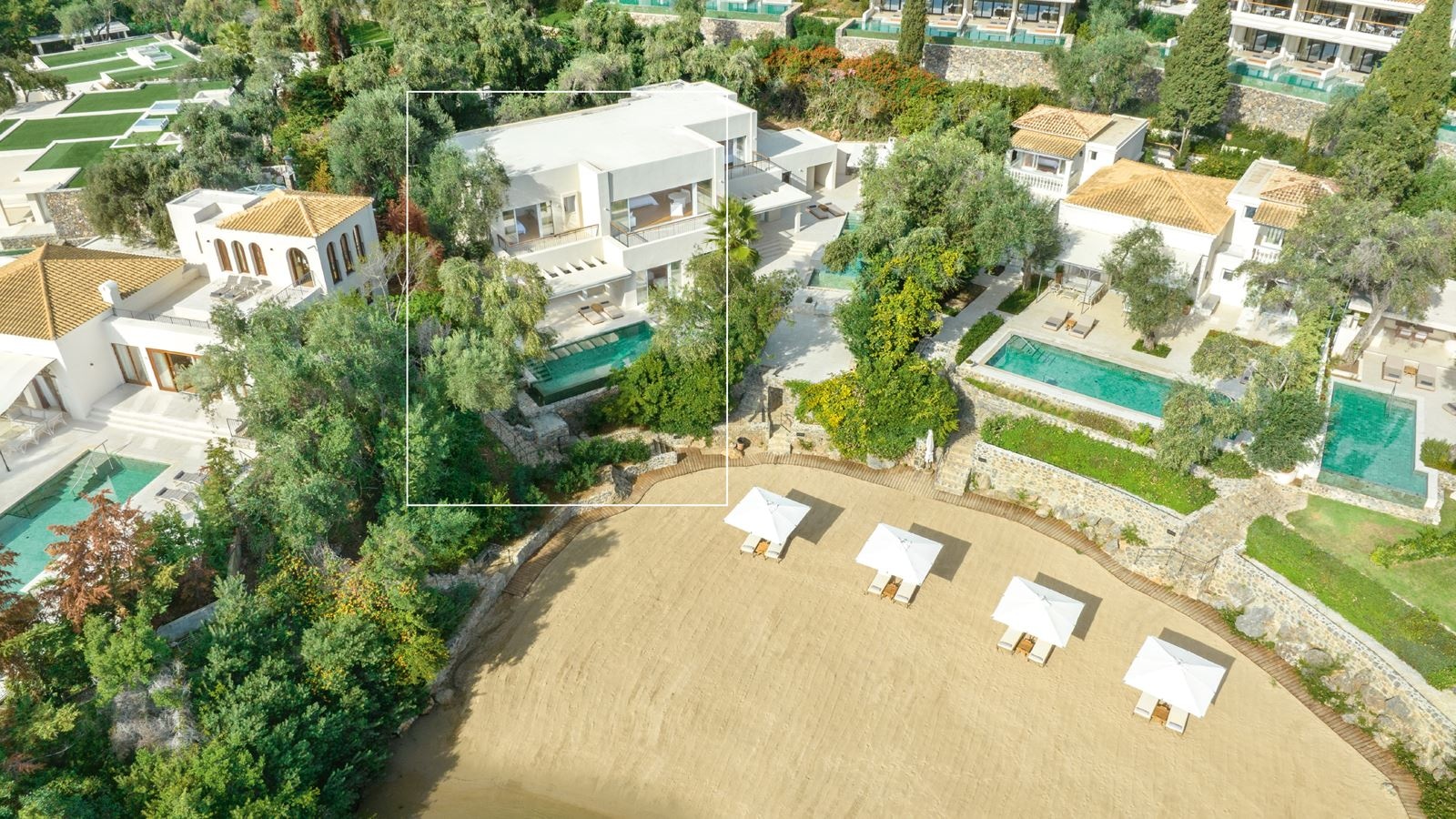 rooms-dream-villa-beachfront-private-pool-2-bedroom-+-1-master