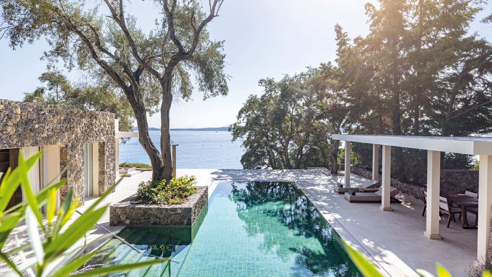 rooms-two-villa-residence-with-private-beach-4-bedroom