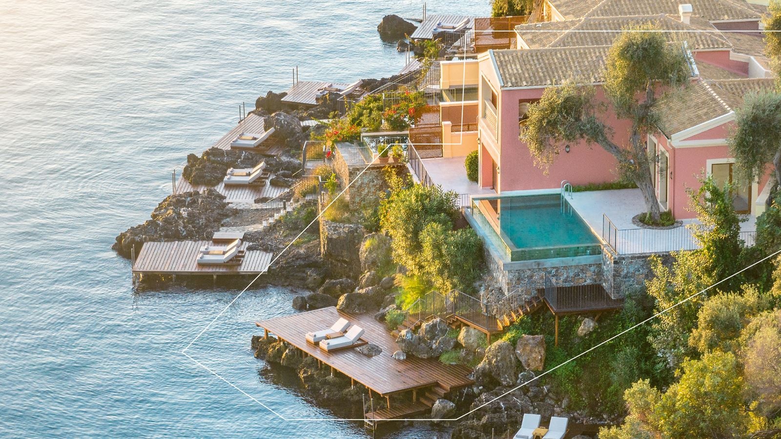 rooms-palazzo-odyssia-private-pool-on-the-rocs-4-bedroom