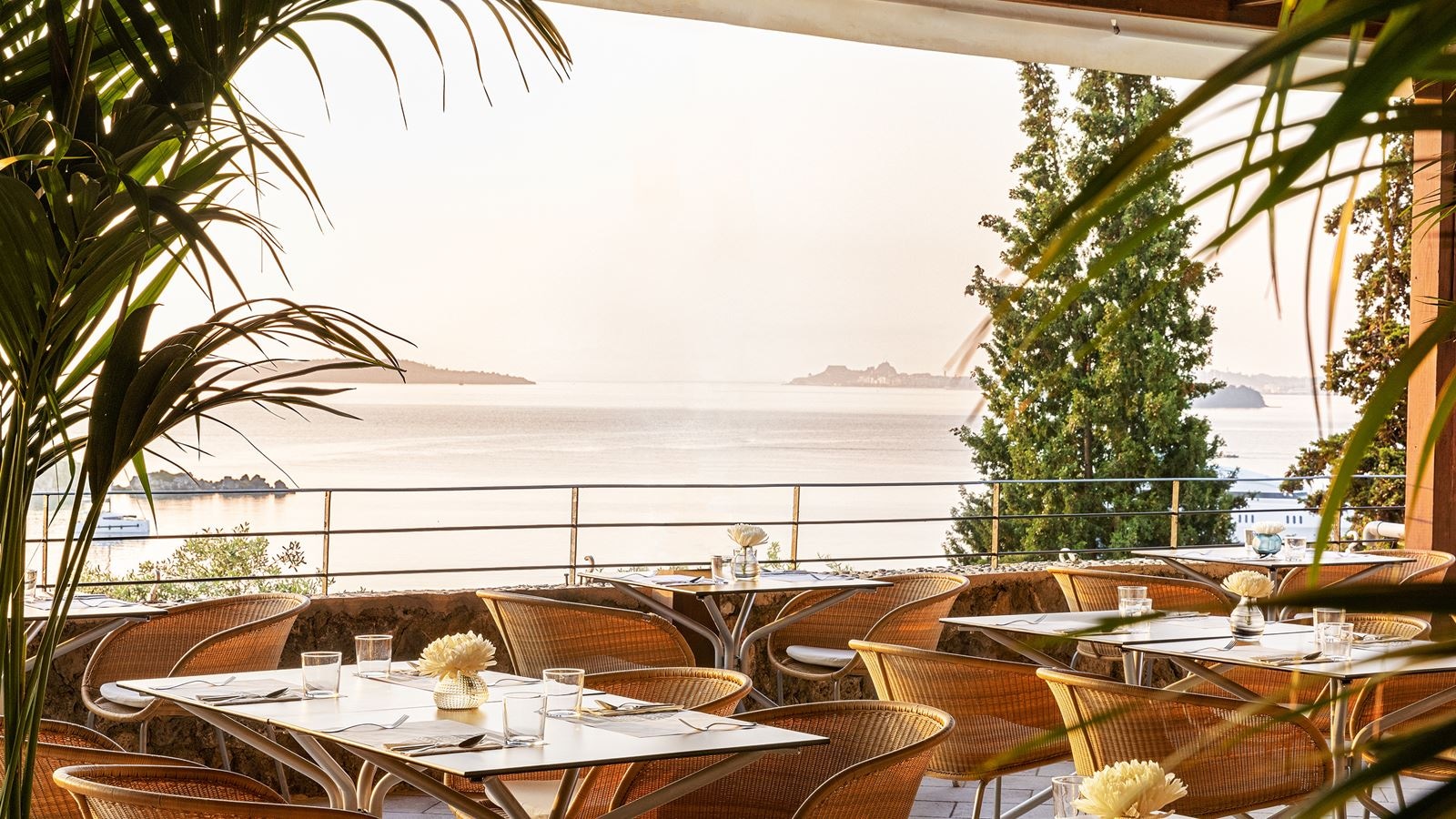 restaurants-mediteranneo