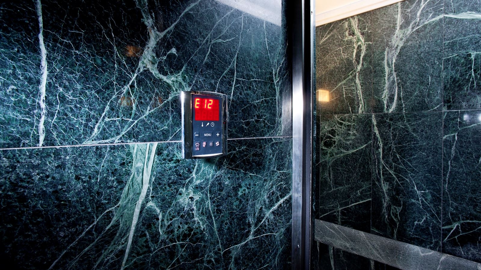 rooms-presidential-2-bedroom-suite-sea-view-with-private-pool-main-building