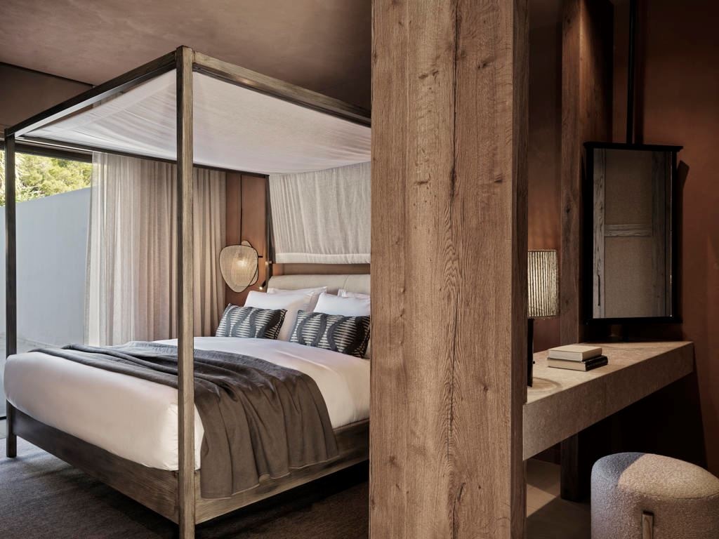 rooms-river-passage-pool-suite