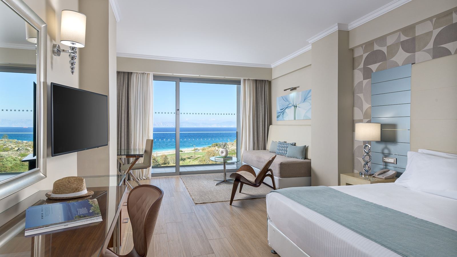 rooms-deluxe-single-sea-view-with-balcony
