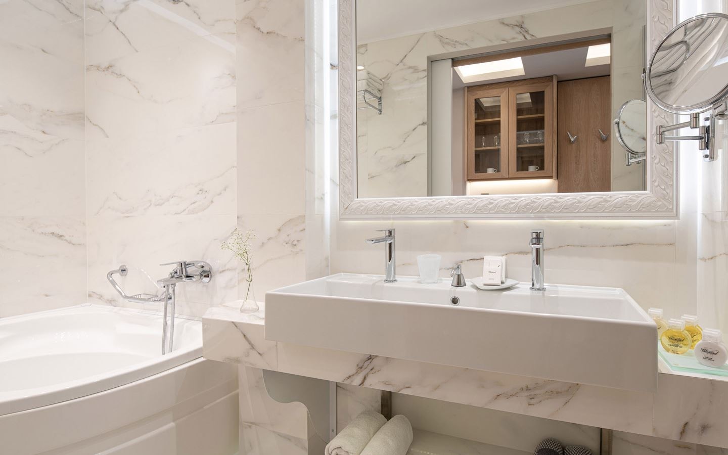 rooms-superior-room-gv