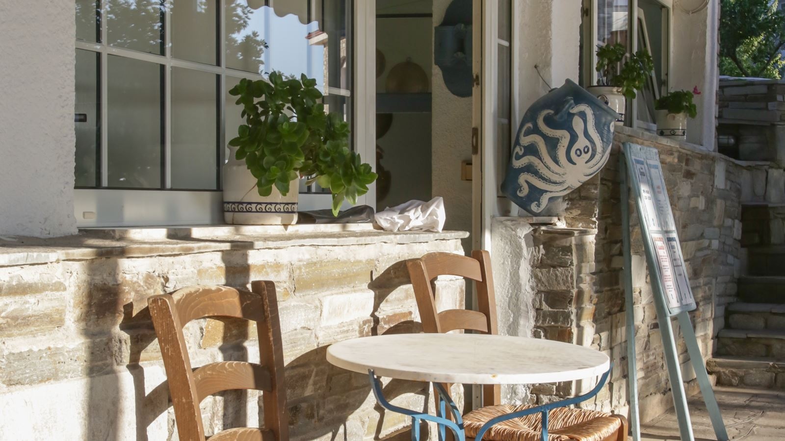 restaurants-olympias-traditional-greek-cafe