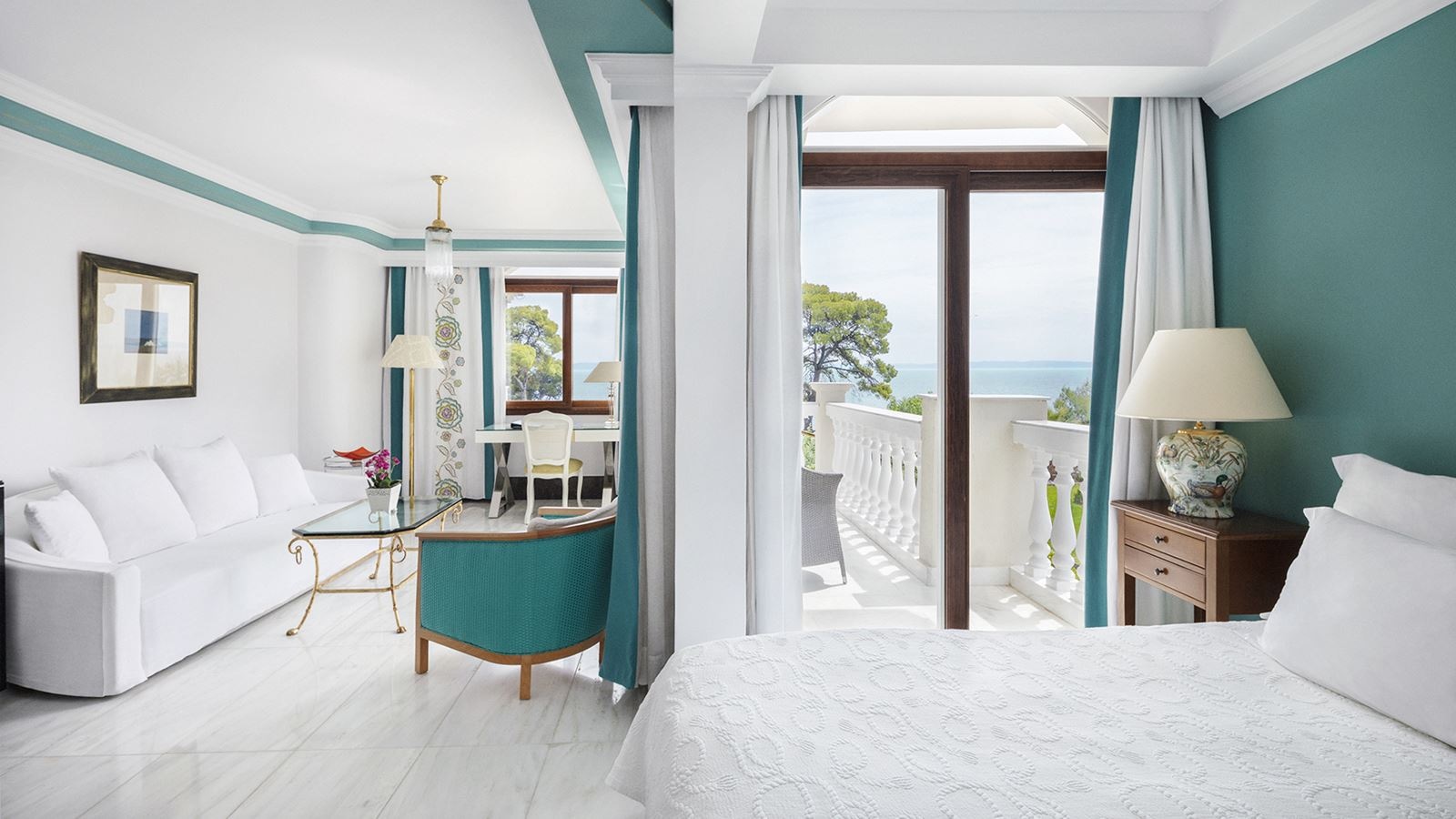 rooms-deluxe-junior-suite