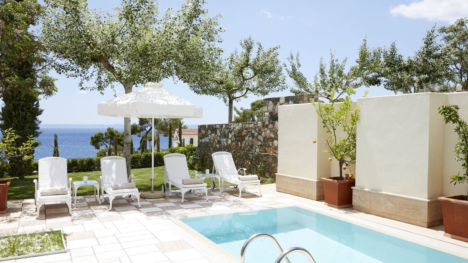 rooms-suite-2-bedrooms-seaview-privatepool