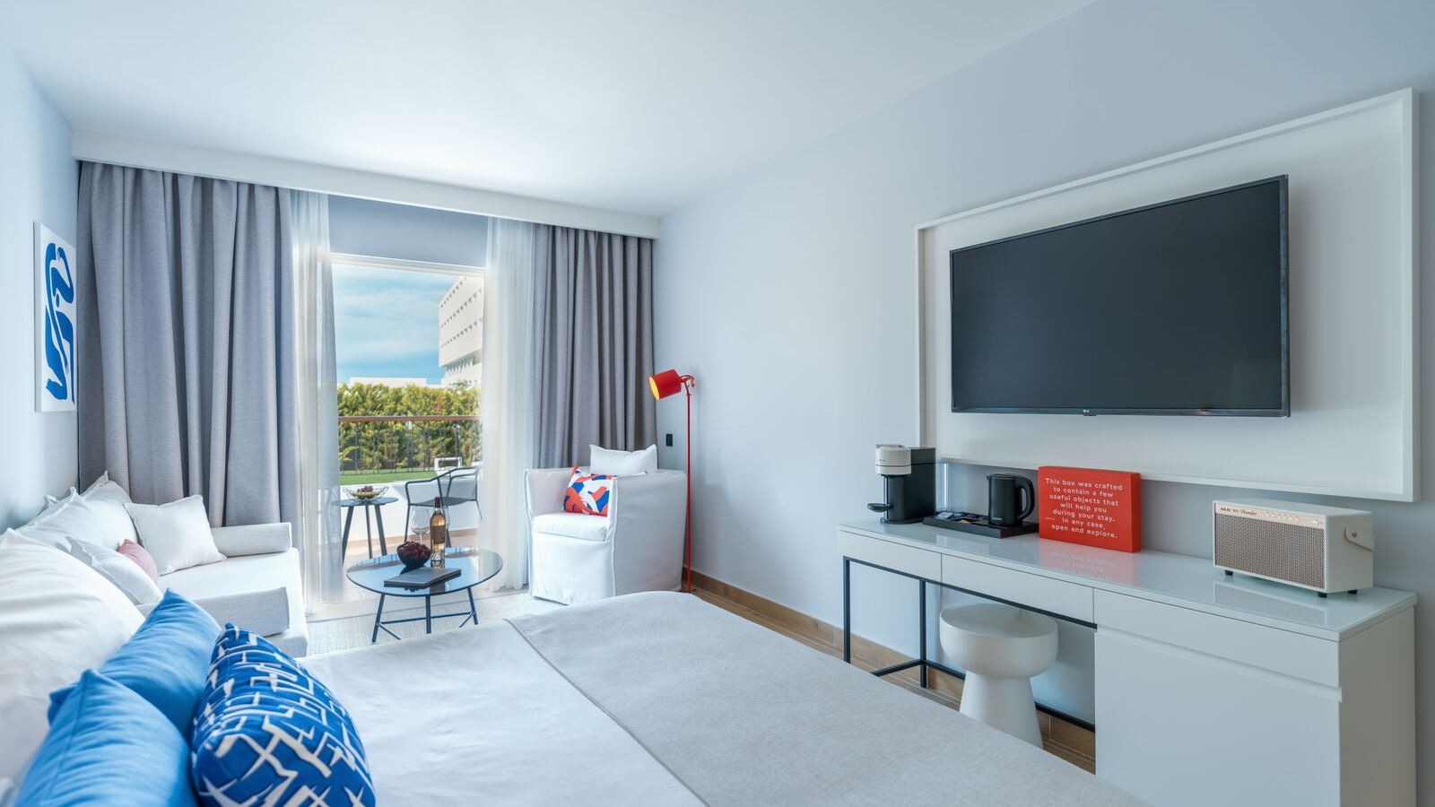 rooms-zen-retreat-pool-view