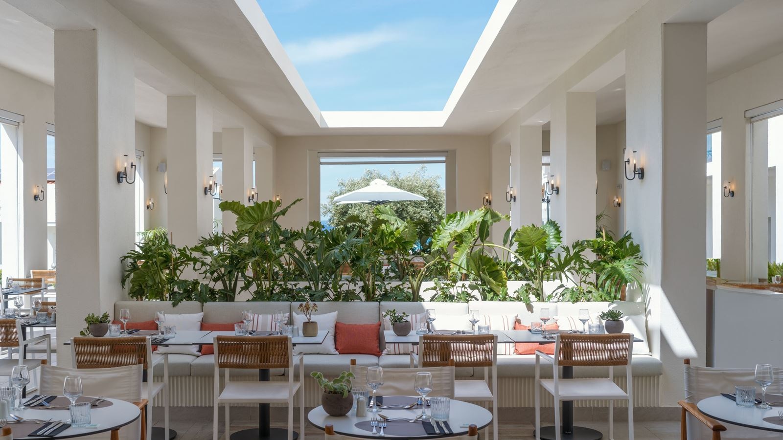 restaurants-gustatio-main-restaurant