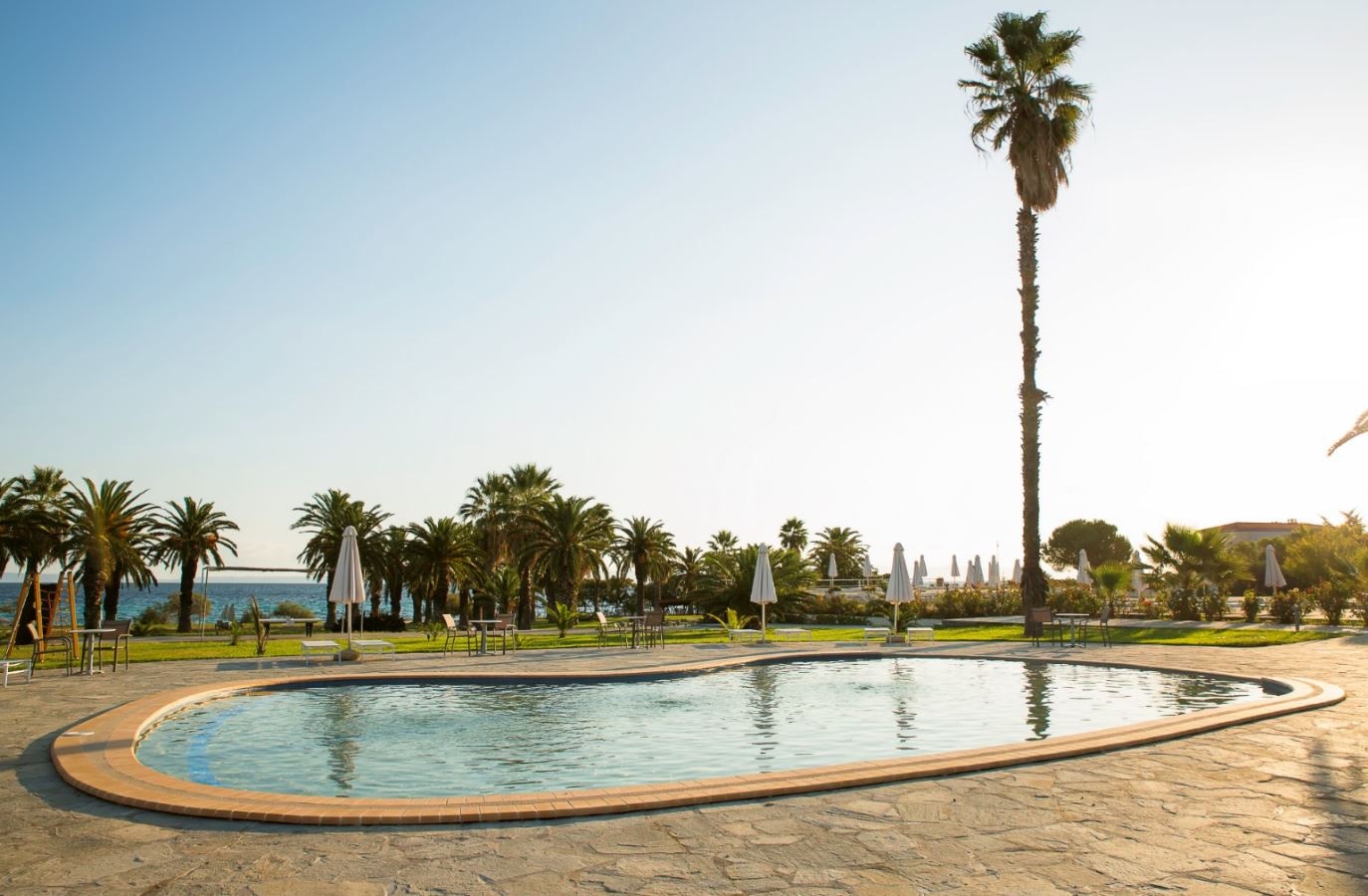 pools-outdoor-childrens-pool