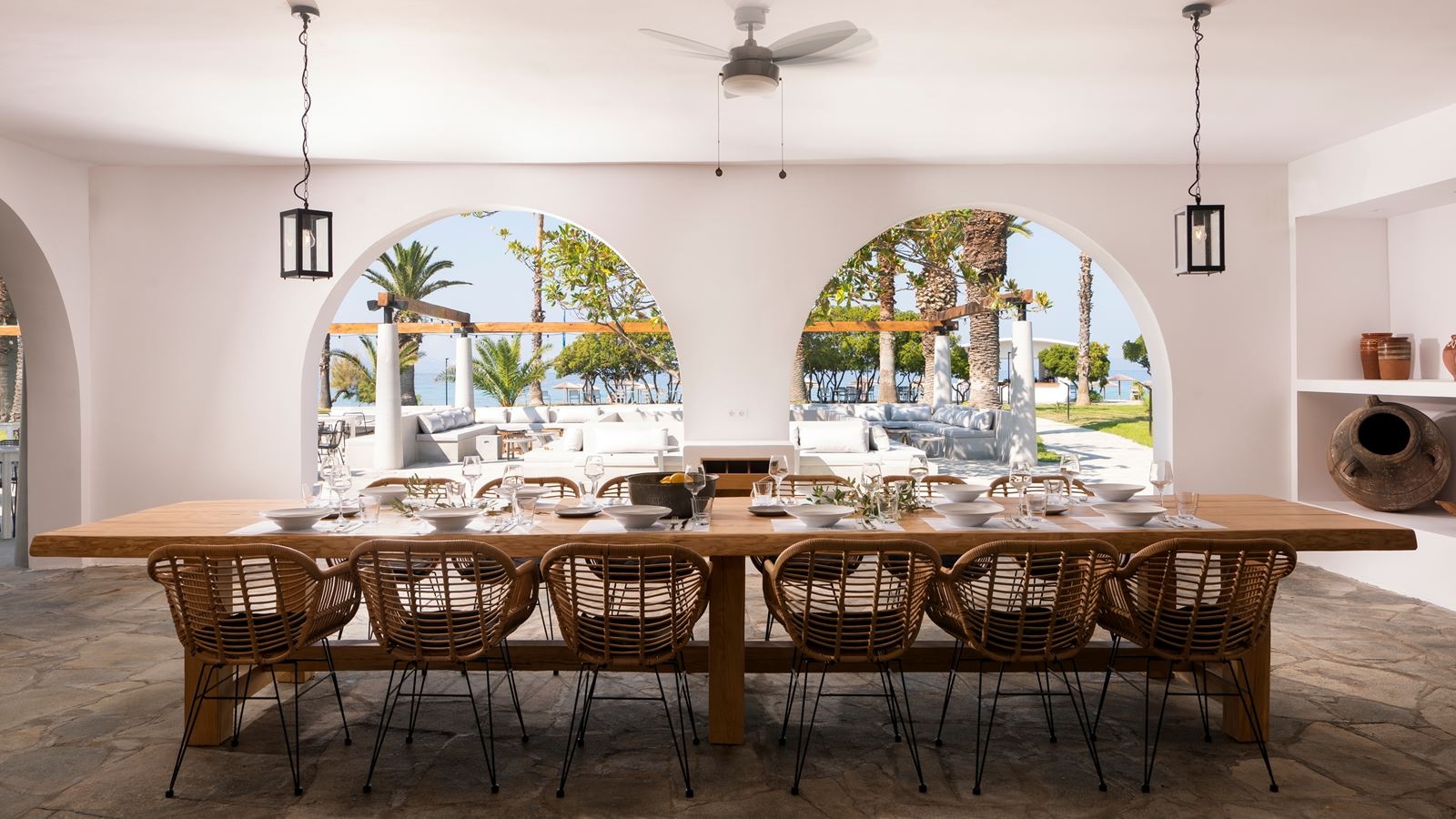 restaurants-magnolia-mediterranean-restaurant