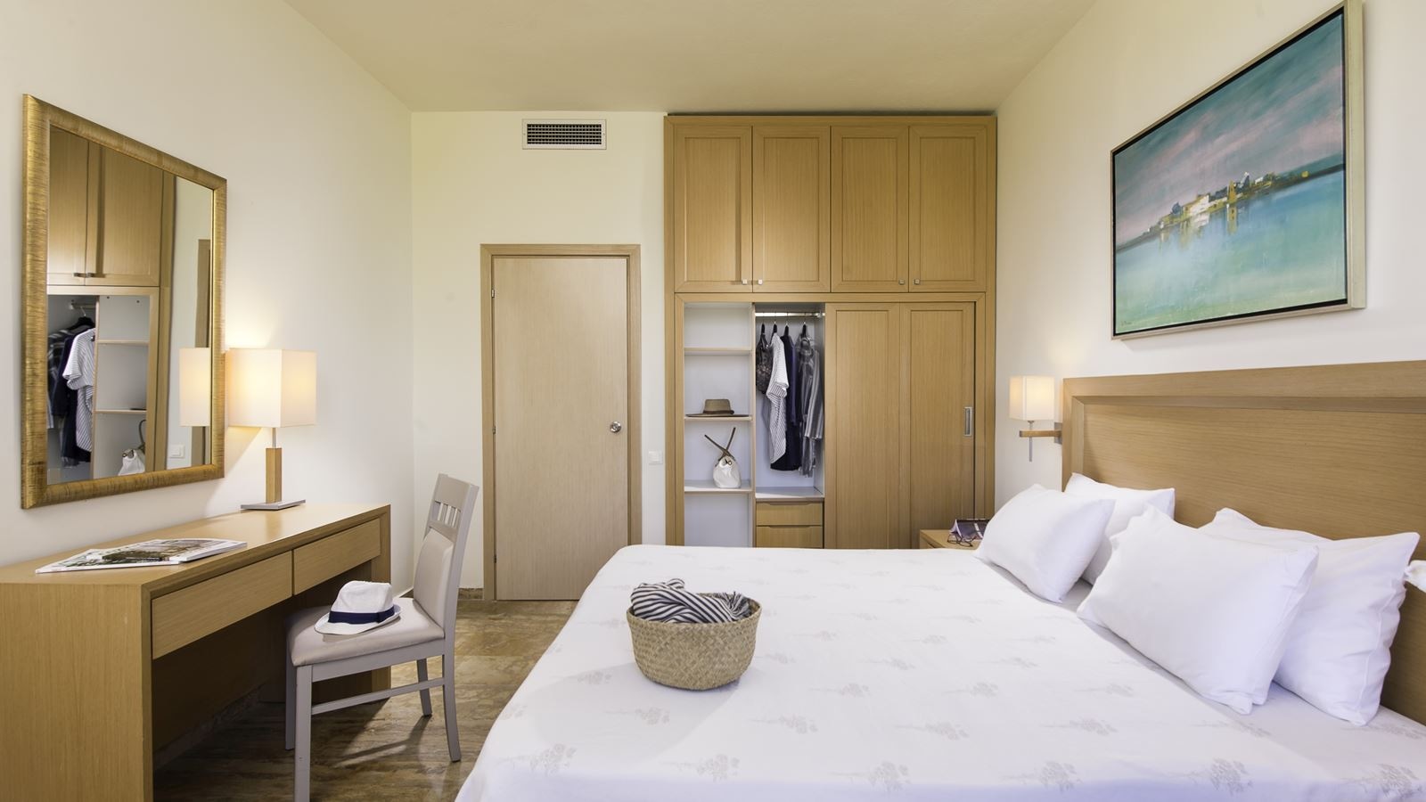 rooms-family-suite-sea-view