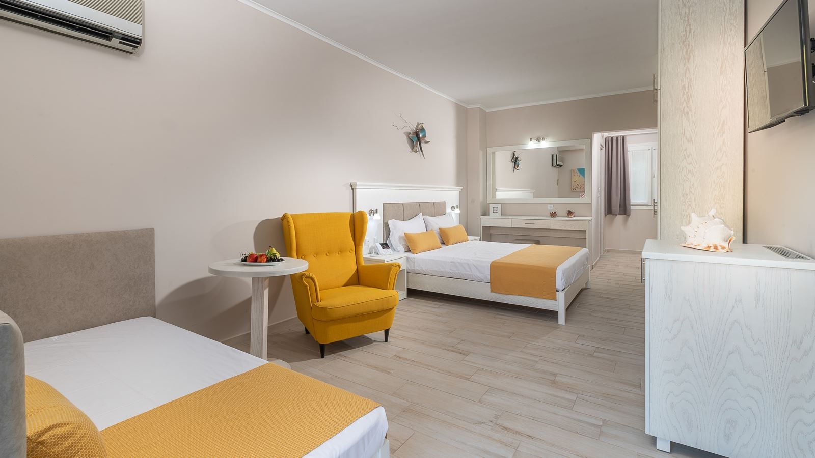 rooms-family-superior