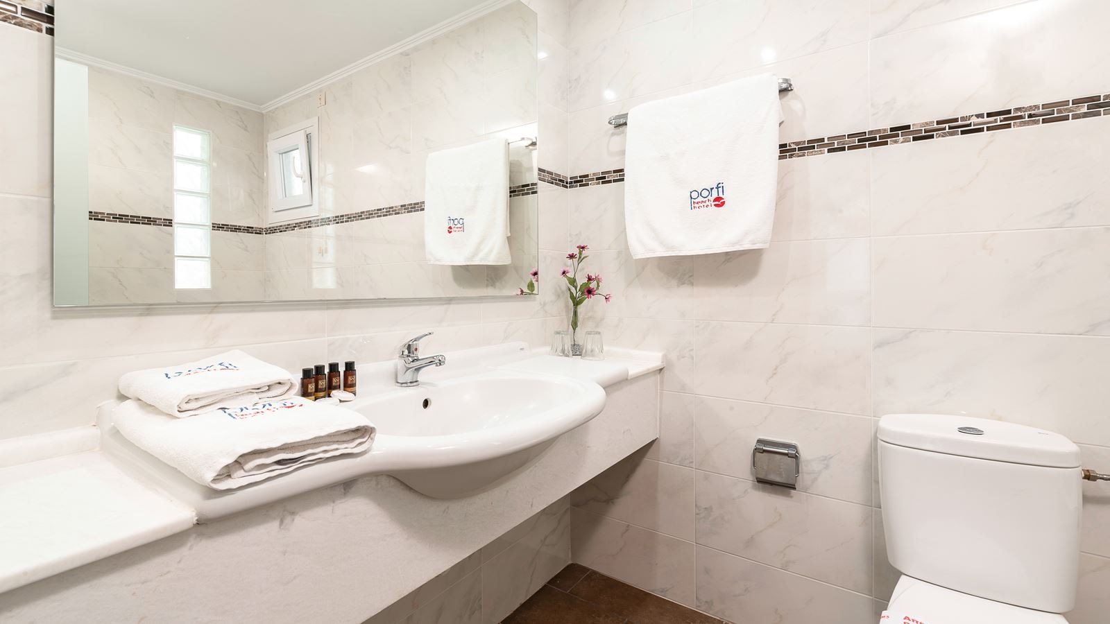 rooms-family-superior