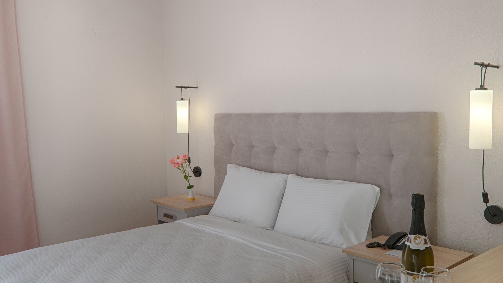 rooms-double-standard