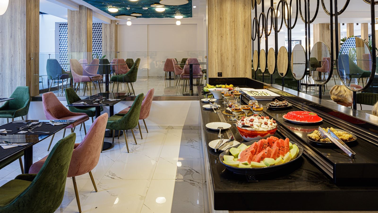 restaurants-main-restaurant