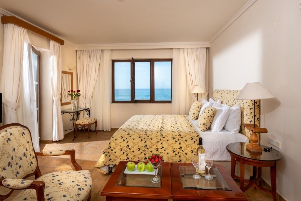 rooms-family-suite-2-bedrooms-mythica