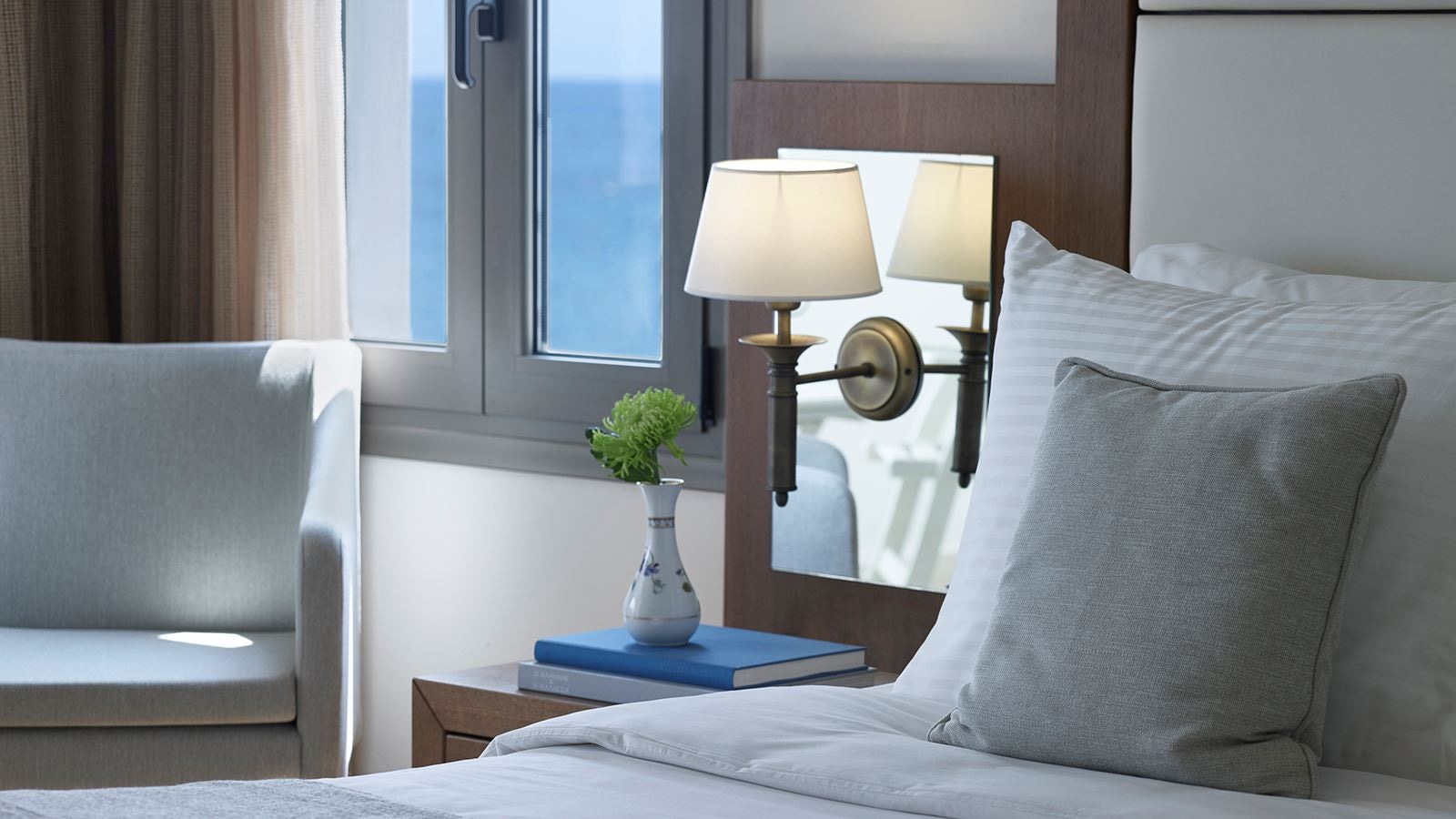 rooms-premium-sea-view-suite-single-use