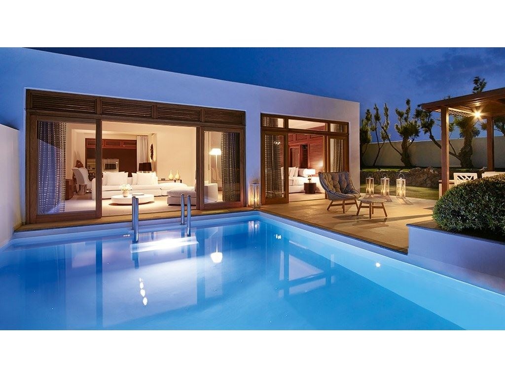 rooms-amirandes-residence-waterfront