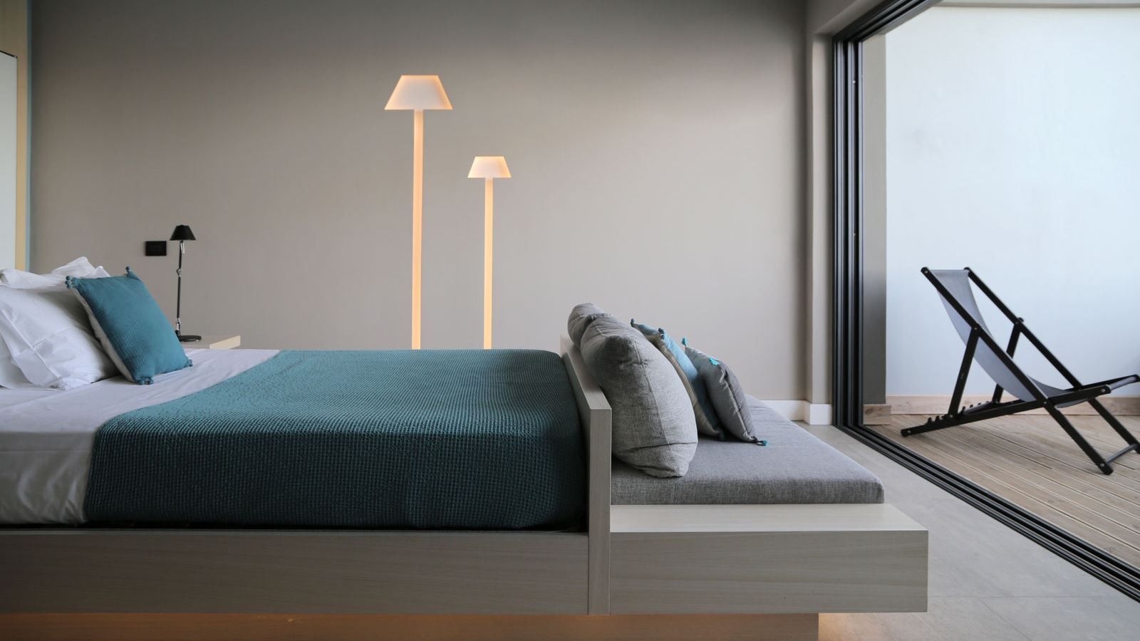 rooms-premium-suite-private-pool-sea-view