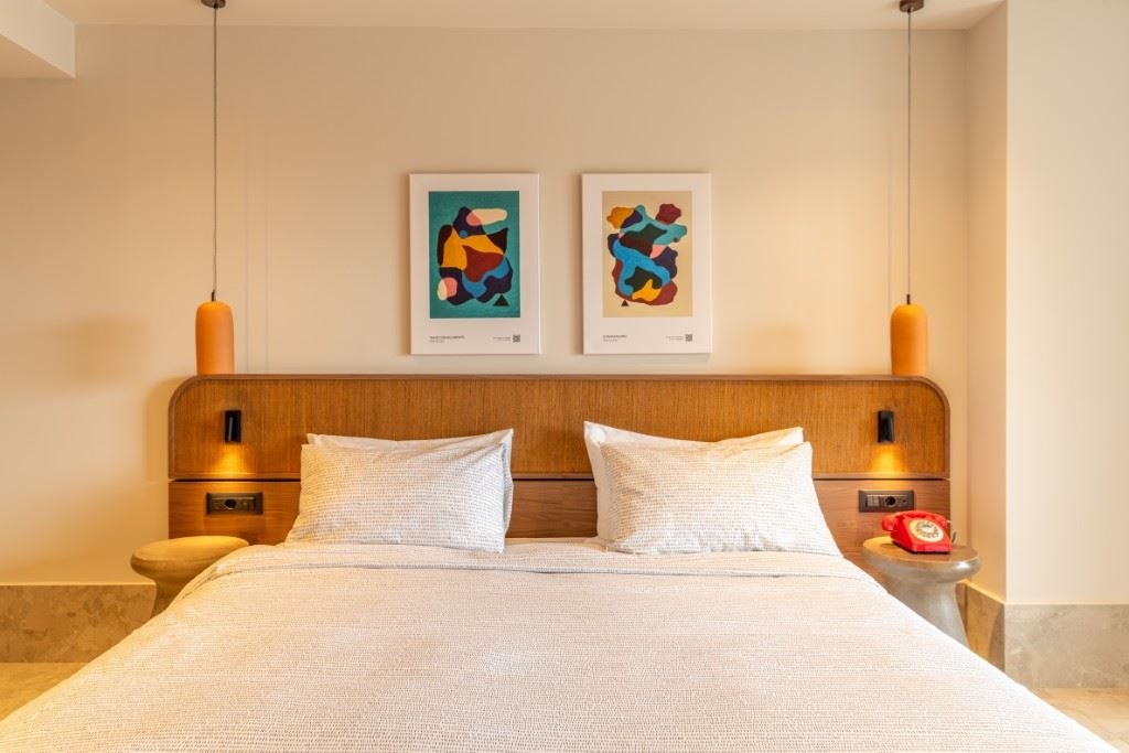 rooms-beach-house-private-pool-sea-view