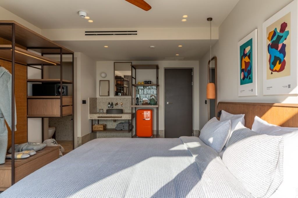 rooms-beach-house-sea-view