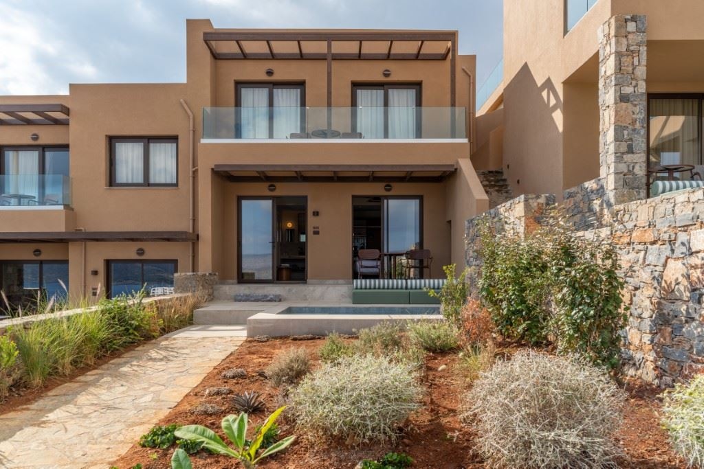 rooms-loft-plunge-pool-sea-view