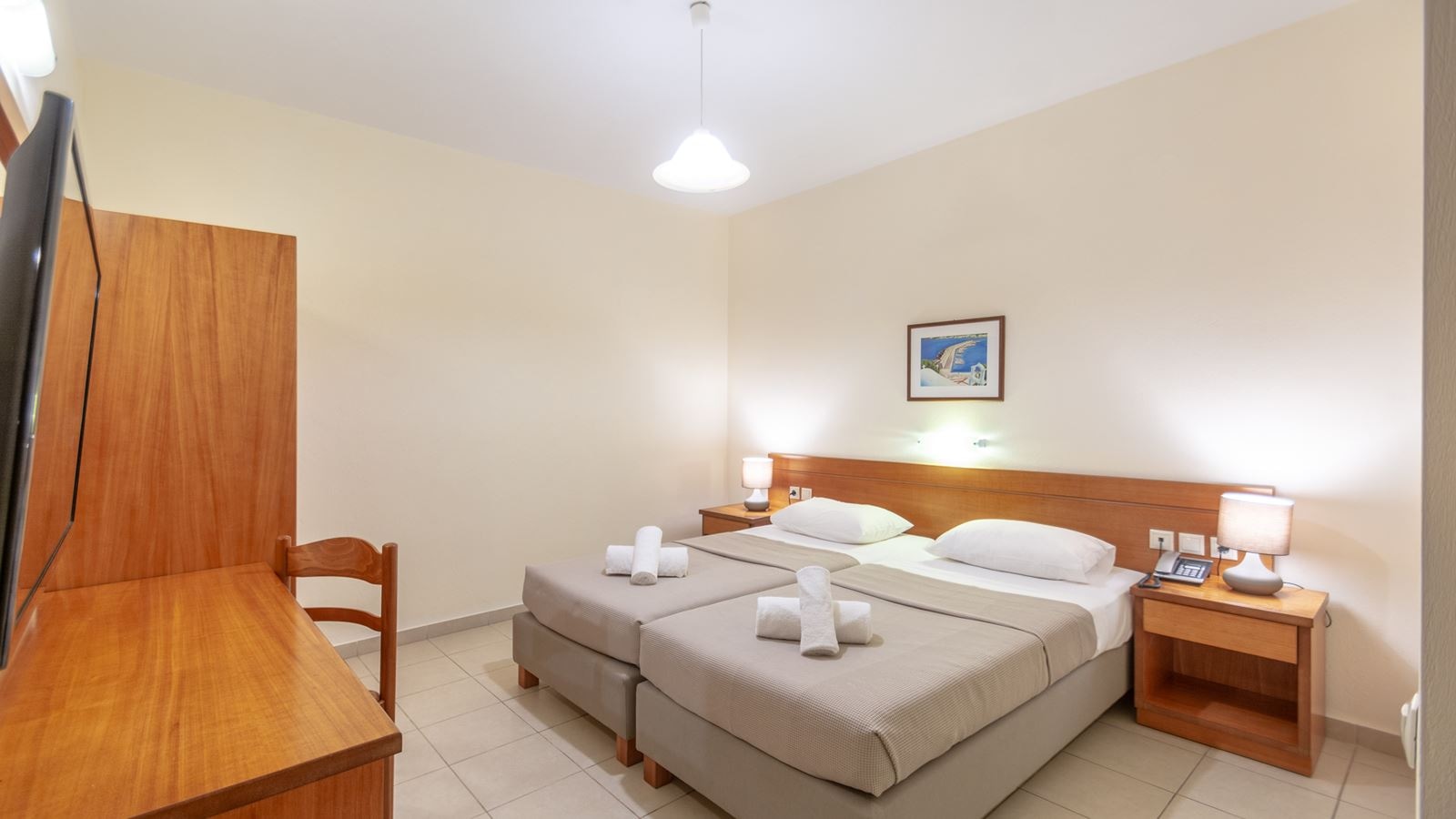 rooms-family-room-with-land-view