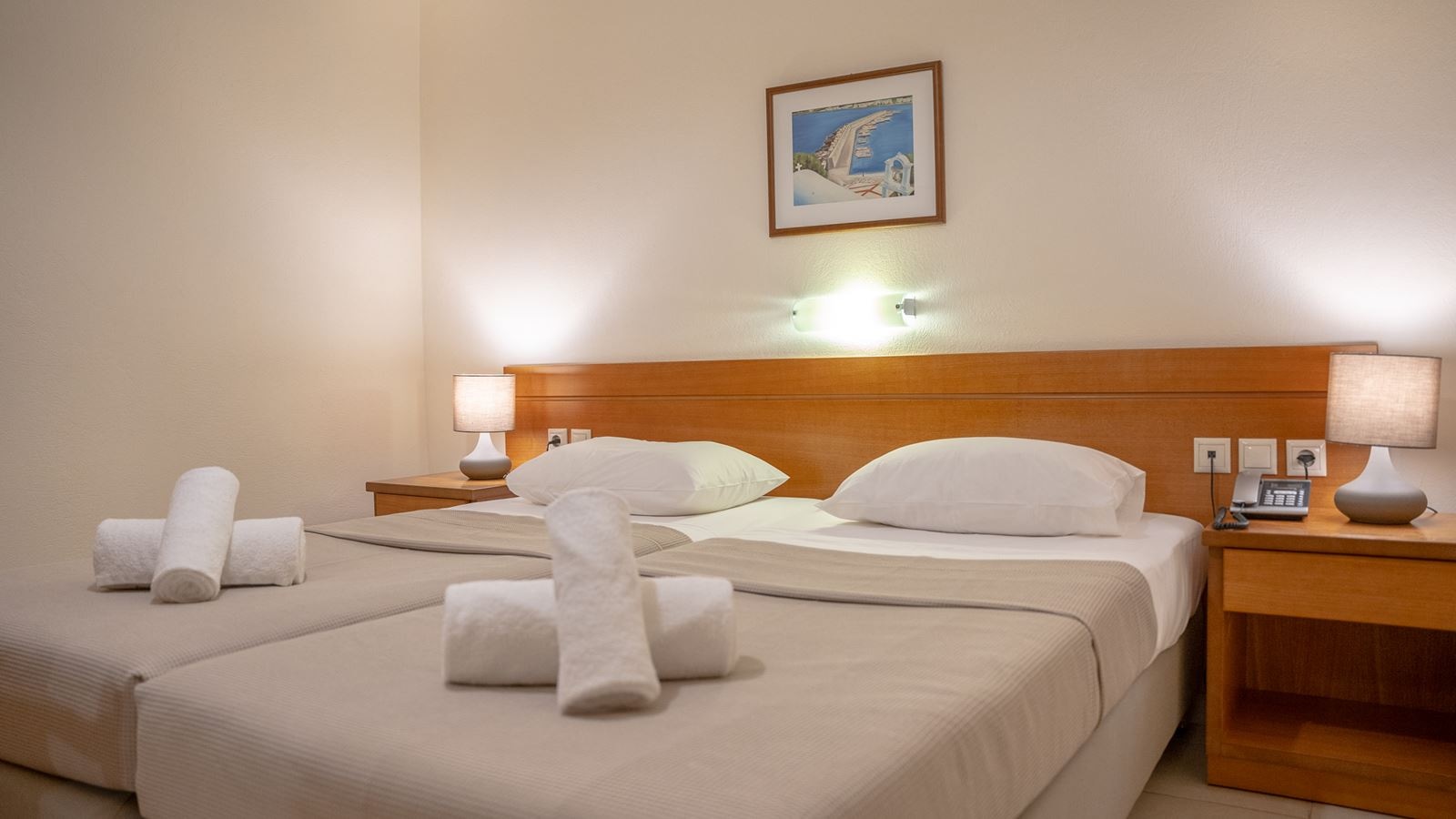 rooms-family-room-with-land-view