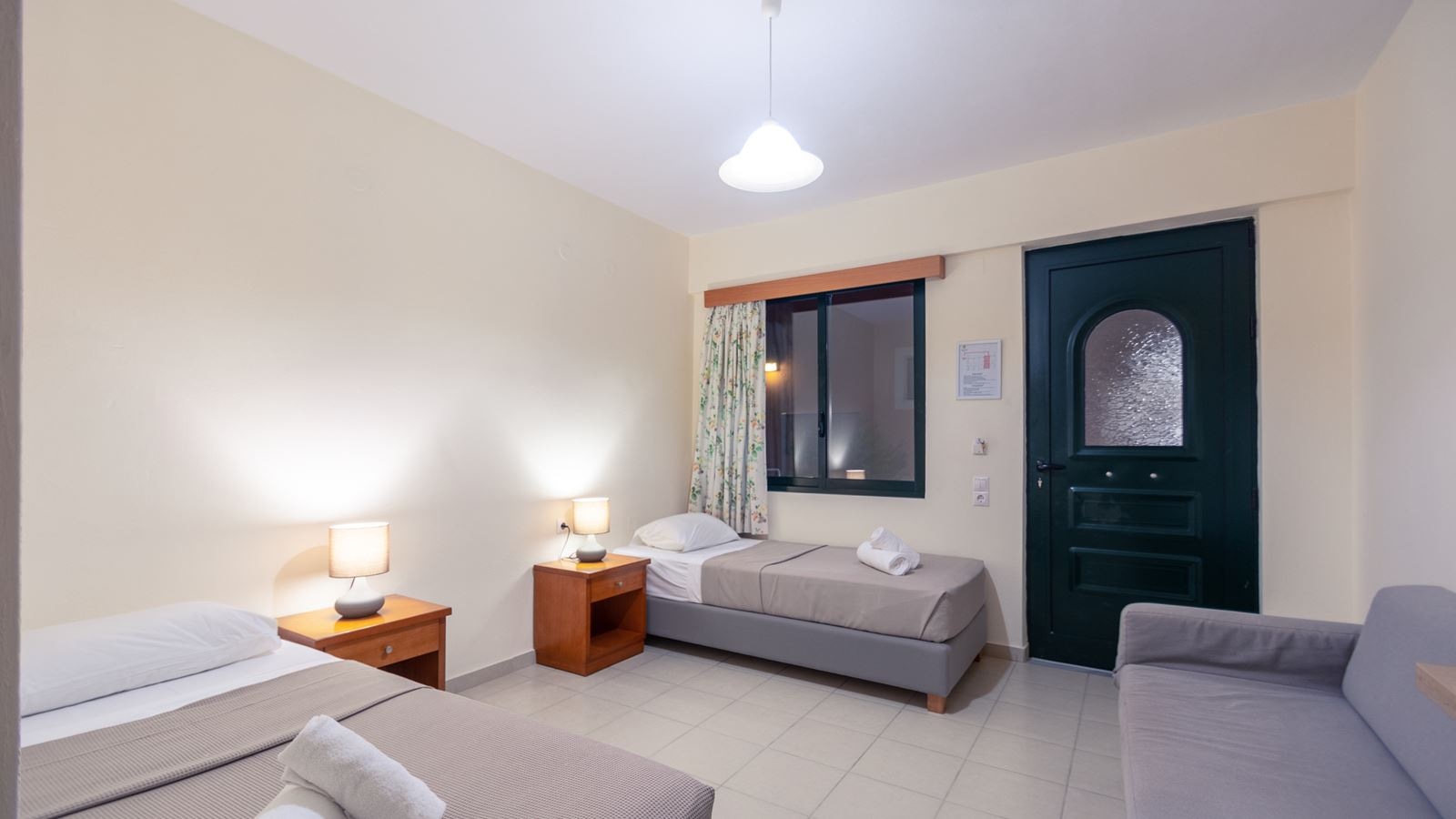 rooms-family-room-with-land-view