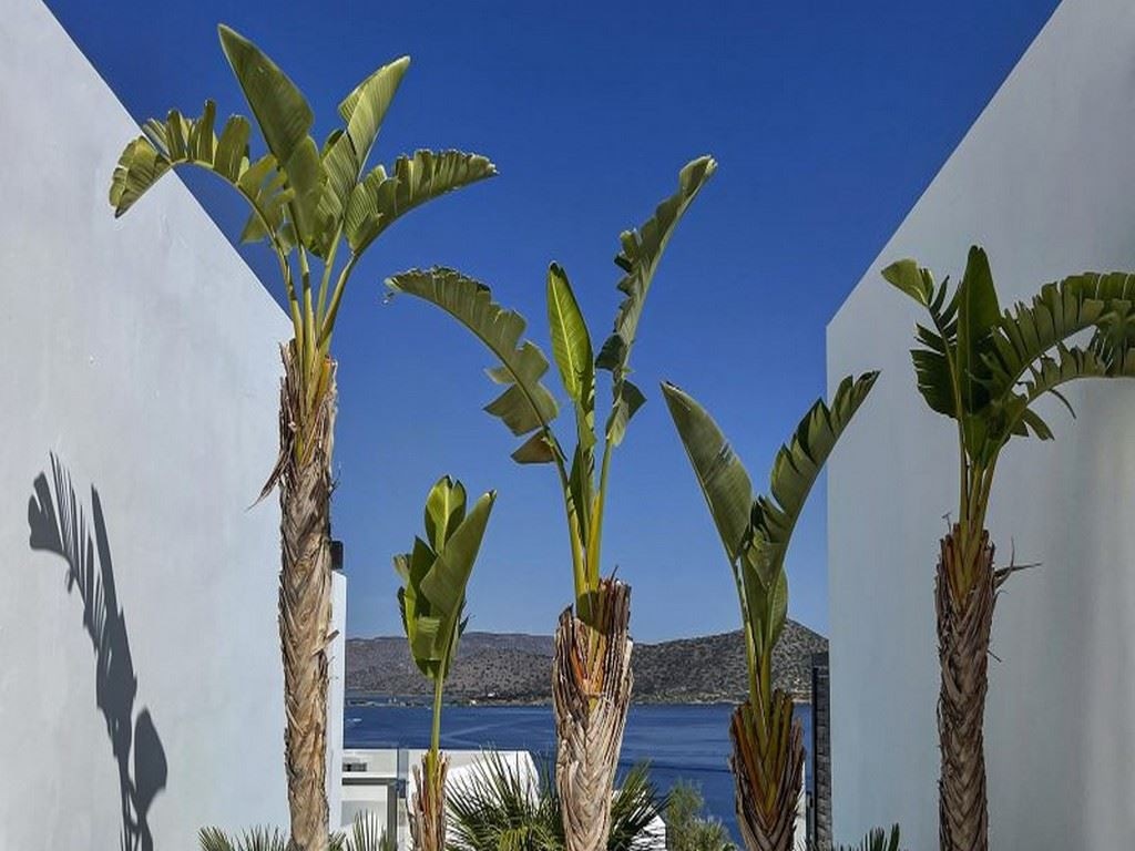 rooms-maisonette-sea-view-shared-pool