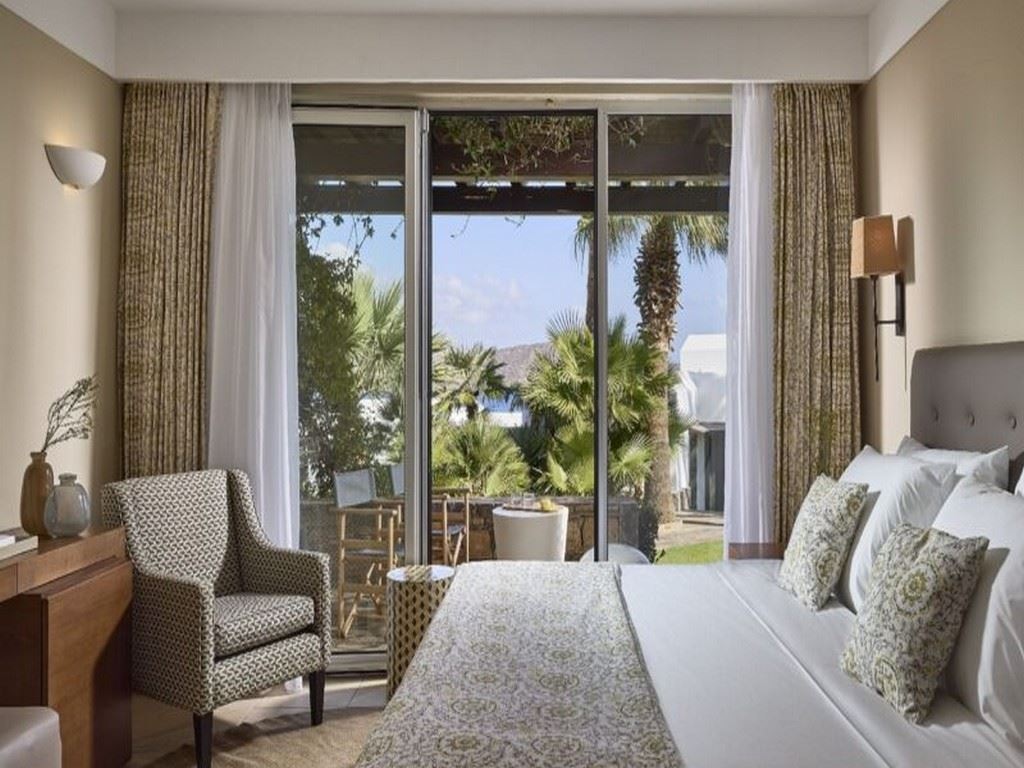 rooms-classic-bungalow-gardenview-single