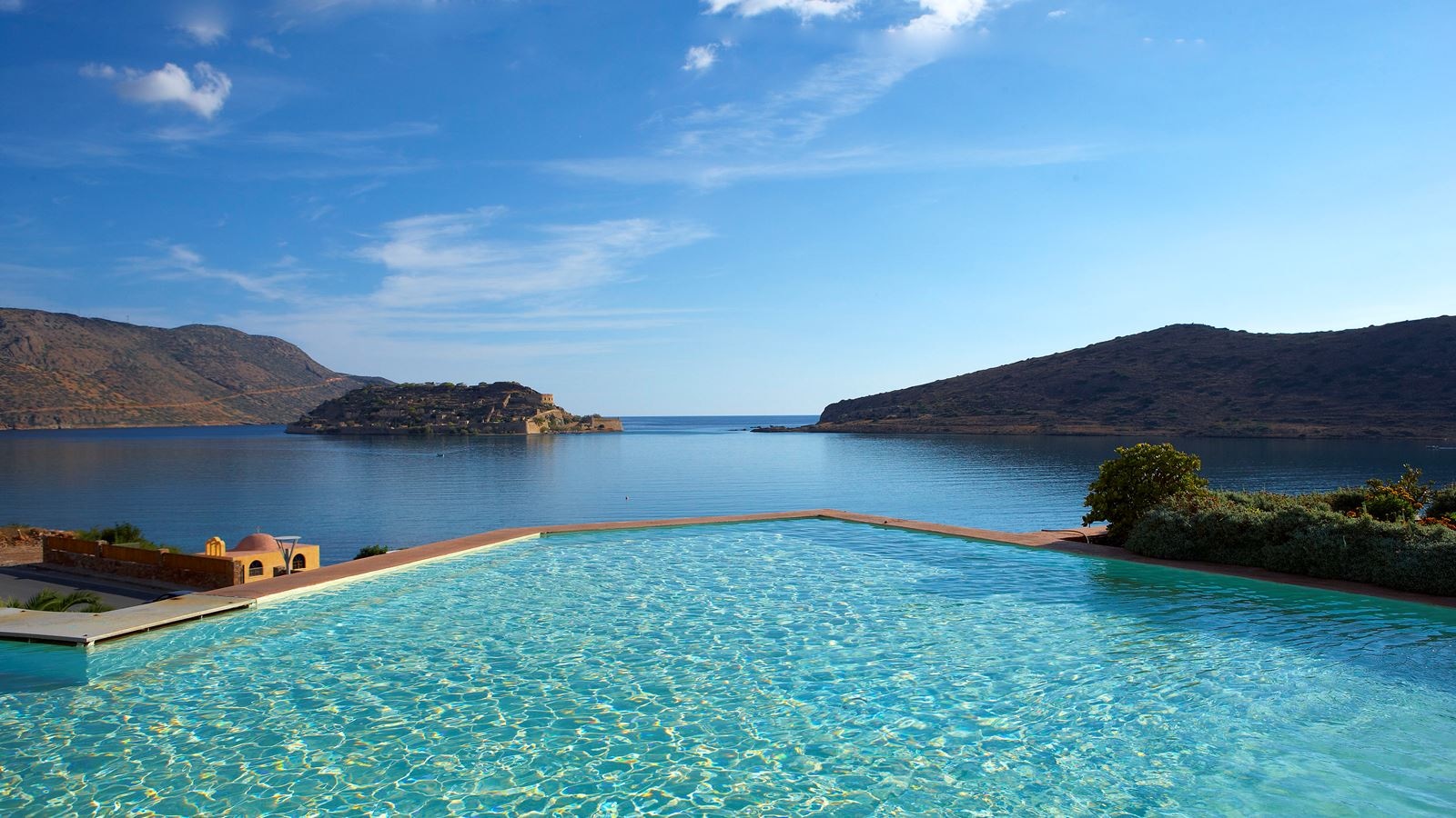 bars-grand-domes-lobby-bar