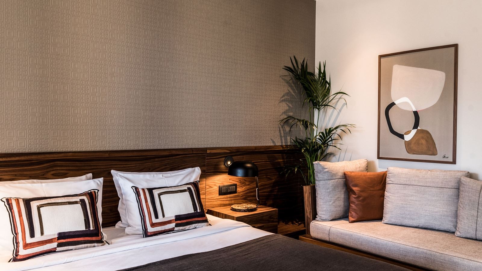 rooms-core-residence-two-bedroom-with-private-pool