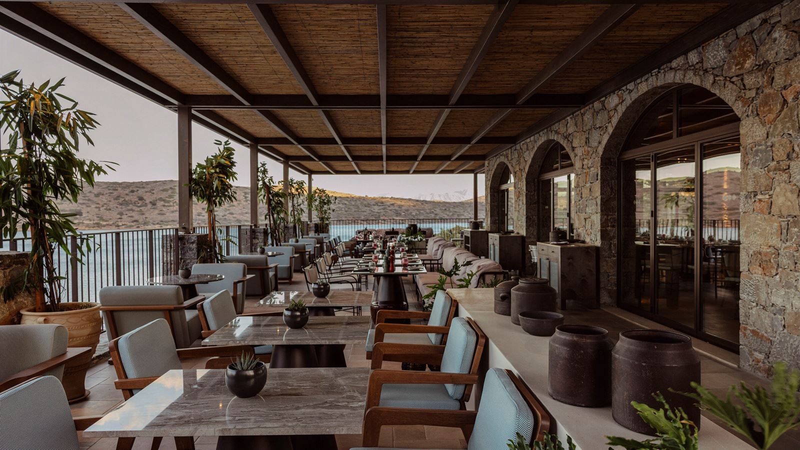 restaurants-antoninos-bar-restaurant-adults-only