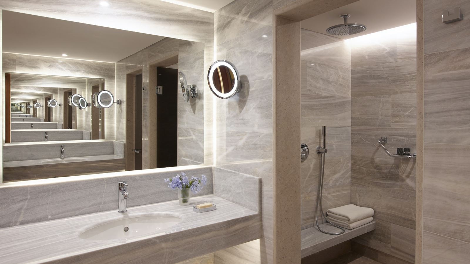 rooms-presidential-onebedroom-villa-with-private-pool