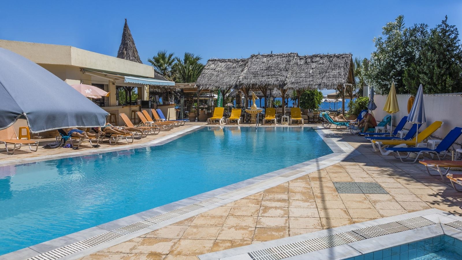 pools-outdoor-childrens-pool