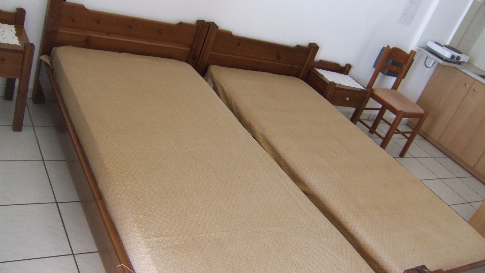 rooms-apartment-1-bedroom-5-pax