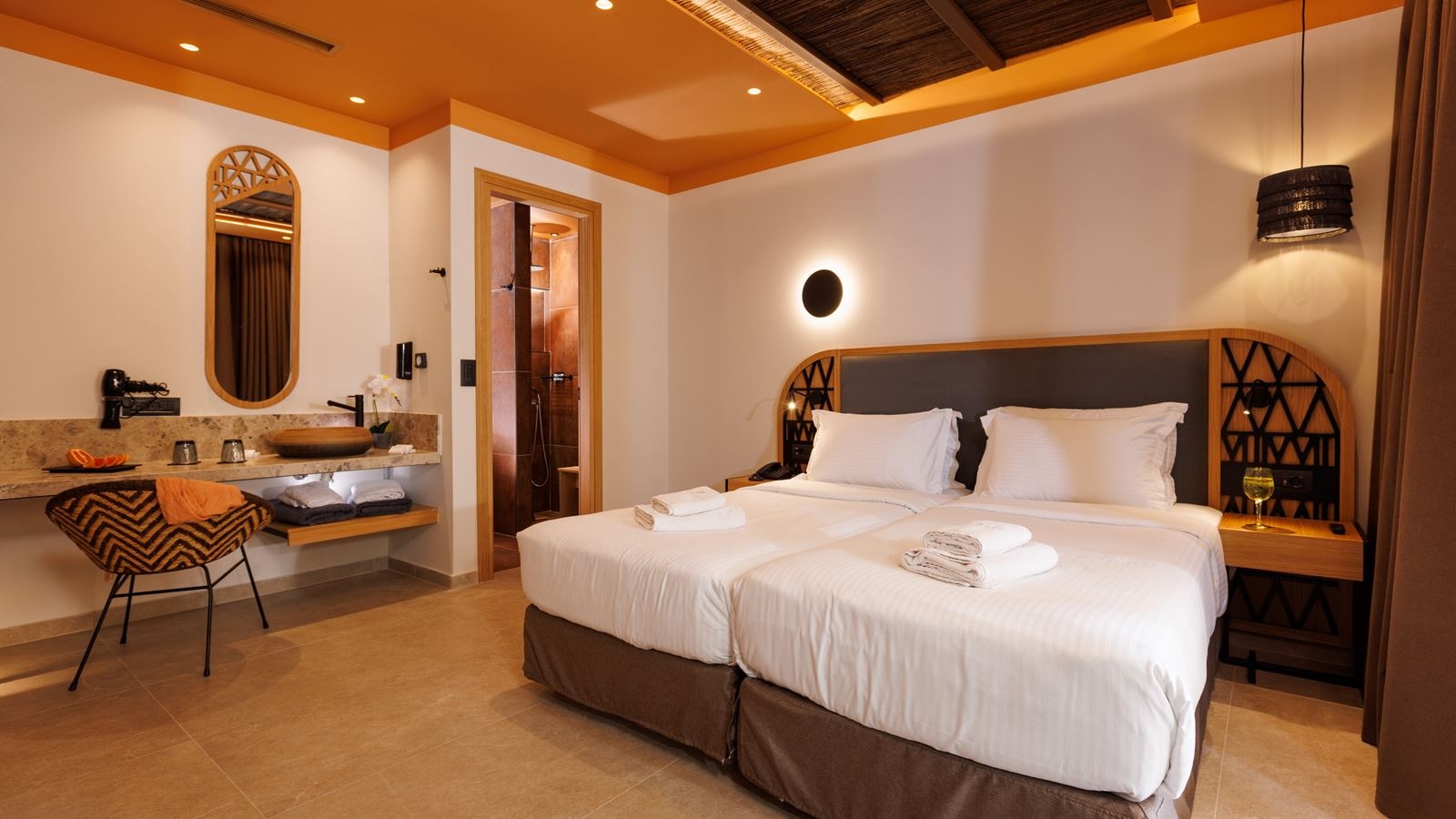 rooms-superior-de-lux-suite-with-jacuzzi-and-hammam