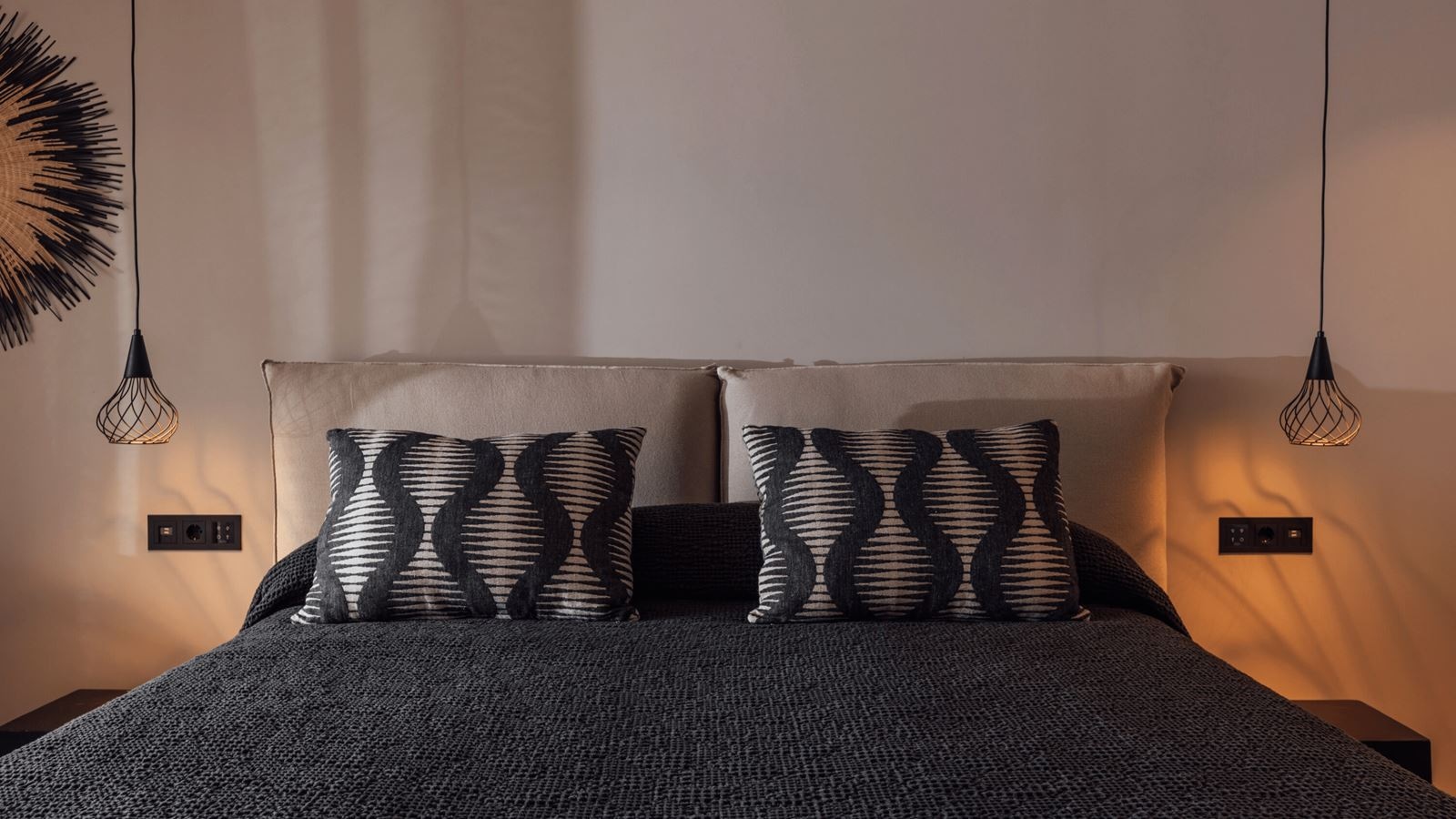 rooms-sunset-sea-view-room