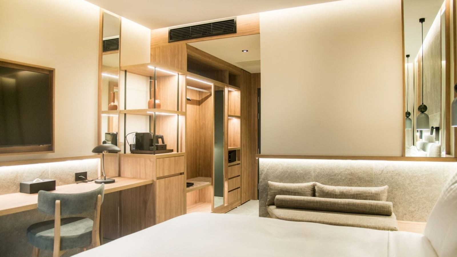 rooms-double-clasic-sea-view-outdoor-jacuzzi