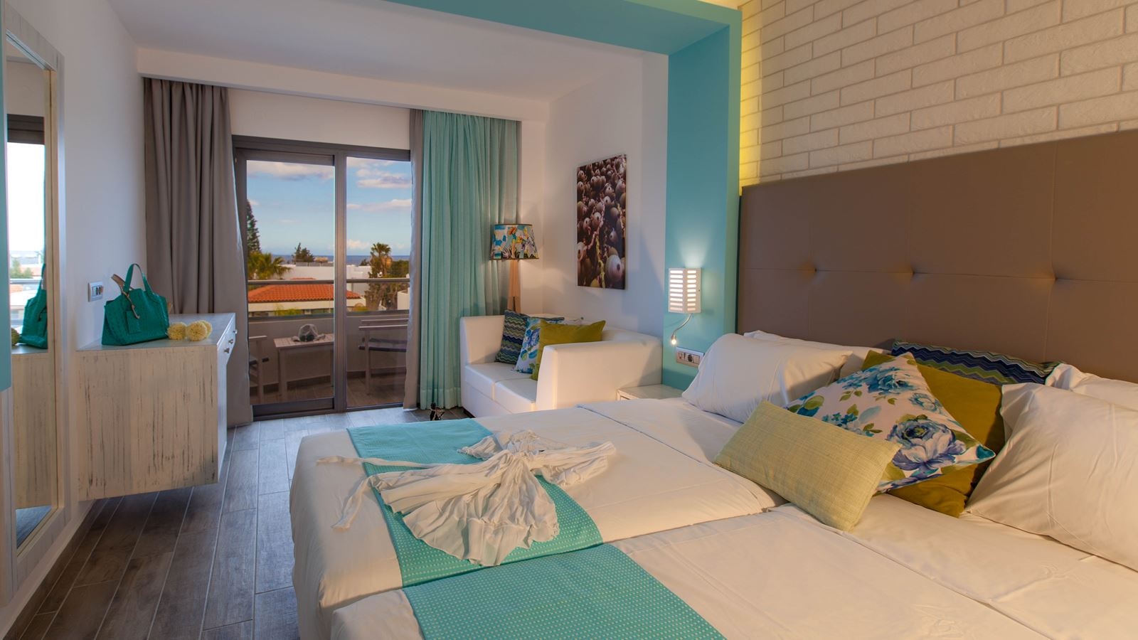 rooms-superior-double-sea-view