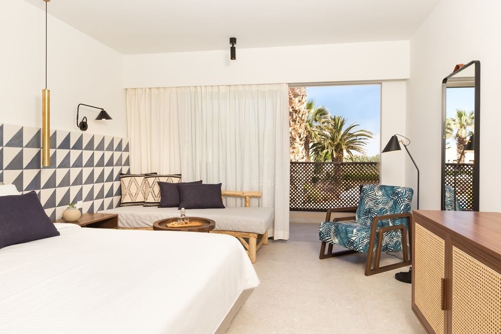 rooms-bungalow-pool-view-balcony-or-terrace