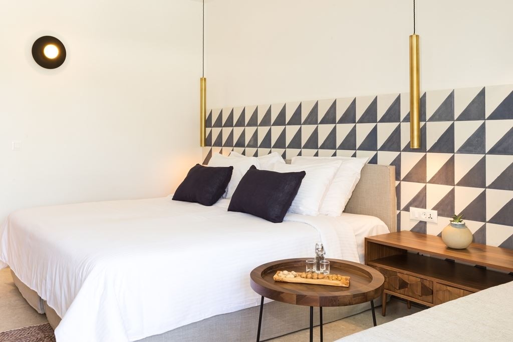 rooms-bungalow-pool-view-balcony-or-terrace